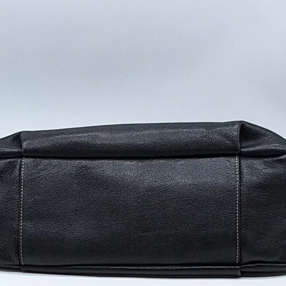 Dooney And Bourke Leather Satchel Purse‎ MB